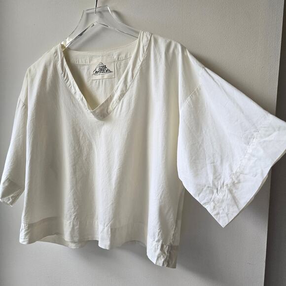 Sugar Candy Mountain Lupine Cotton Blend V-Neck White Top Womens Size XS Small - Picture 6 of 10